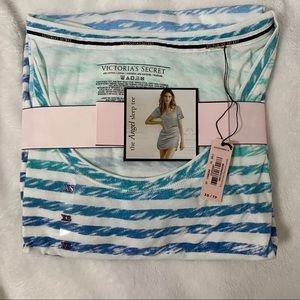 ✨NWT✨ Victoria’s Secret Sleep Tee